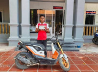 កងរាជអាវុធហត្ថខេត្តបន្ទាយមានជ័យ បញ្ជូនជនសង្ស័យម្នាក់ទៅសាលាដំបូងខេត្តអនុវត្តតាមនីតិវិធី ពាក់ព័ន្ធករណីលួចម៉ូតូនិងប្រើប្រាស់ដោយខុសច្បាប់នូវសារធាតុញៀន…